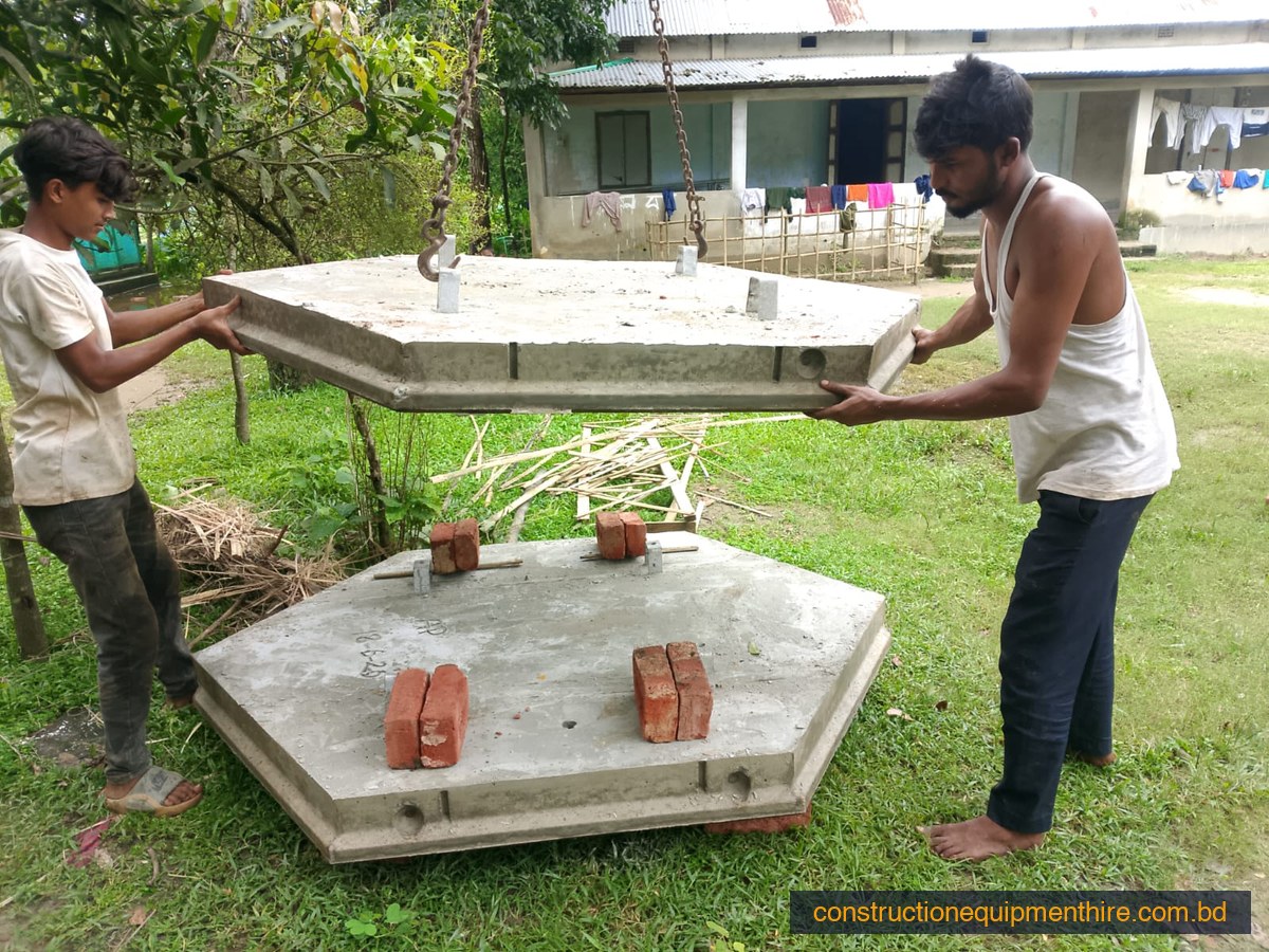 Precast Block — Demoulding